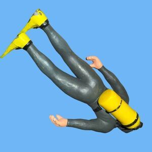 K&M 2008 Hard Plastic PVC Scuba Diver & Detachable Scuba Tank 5.5” B21